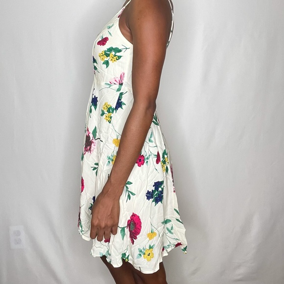 Floral Dress - Picture 2 of 4